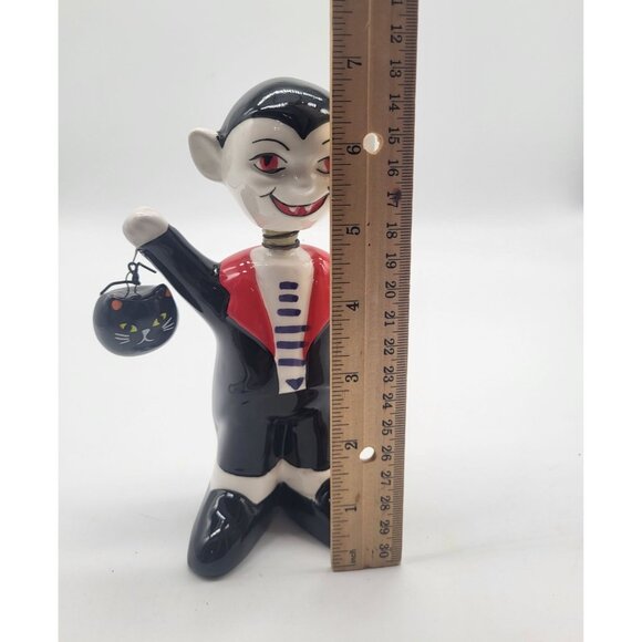 Publix Supermarket Halloween Dracula Vampire Statue Ceramic bobble head figure - Picture 8 of 9